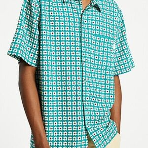 Urban Outfitter UO Daisy print men’s summer collar button shirt top size XL